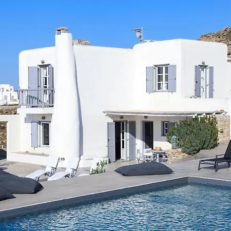 Oriana! Mykonos Town